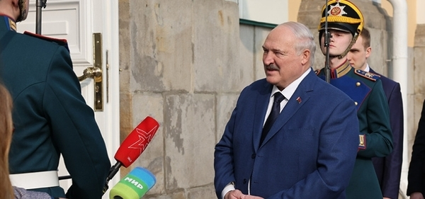Лукашенко сказал журналистам, что думает про планы США