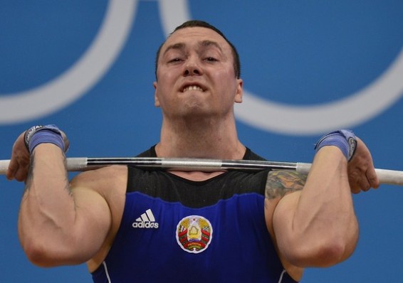 Тяжелоатлеты Беларуси и еще 8 стран дисквалифицированы на год из-за допинга