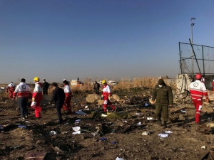 Украинский самолет разбился возле Тегерана. Все погибли