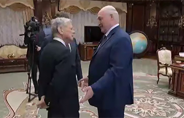 Лукашенко — Коулу: На Ближнем Востоке вы воюете против наших друзей