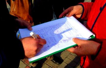 Брестчане собирают подписи против «декрета о тунеядстве»