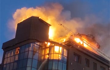 Слышны взрывы: в московитском Южно-Сахалинске набирает обороты крупный пожар
