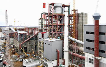 Беларусский цементный завод не может расплатиться с банком