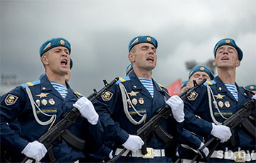 В лукашенковском параде участвовала российская дивизия, которая оккупировала Крым