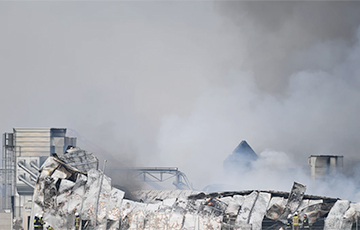 В польском Канине произошел крупный пожар на мебельной фабрике