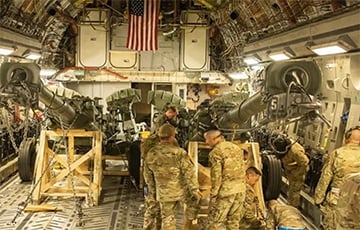 Названо имя виновника остановки американской помощи Украине