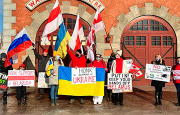 Белорусы зарубежья провели акции против оккупации Беларуси РФ и войны с Украиной