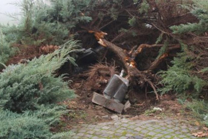 В Венгрии разрушили памятник еврейскому поэту