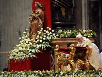 Папа Римский помолился за мир в Сирии