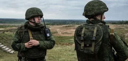 Беларусь переносит военные учения от западных границ