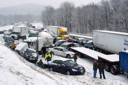 На шоссе в Пенсильвании второй раз за месяц столкнулись десятки машин