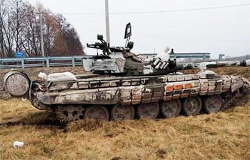 Российский танк «не дошел» до Мариуполя: видеофакт