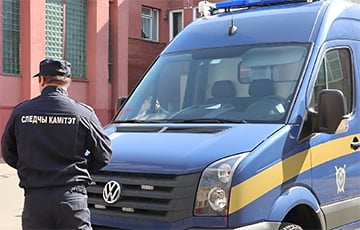 Следователь попросил уехавшую за границу беларуску подписать странную бумагу