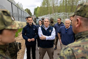 Делегация США посетила польско-беларусскую границу
