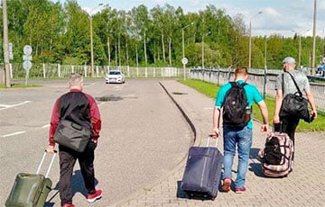 Белорусов с литовским ВНЖ развернули на границе