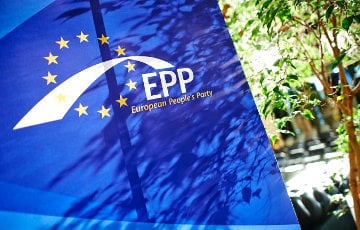 ЕНП лидирует на выборах в Европарламент