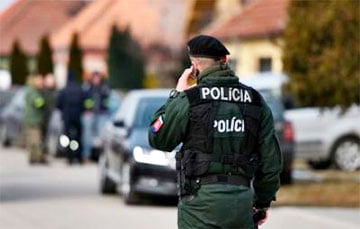 Полиция Словакии предъявила обвинение стрелявшему в Фицо