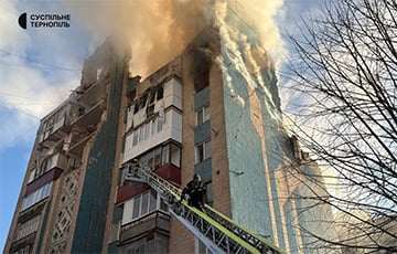 Снесено несколько этажей: РФ ударила по жилым многоэтажкам в Тернополе