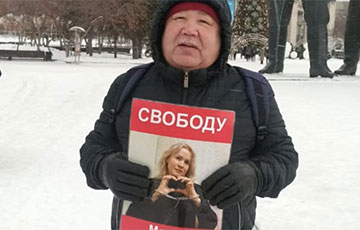 В ряде городов РФ прошли пикеты в поддержку политзаключенных