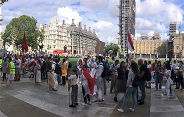 Акция «Пусть Свободы» в поддержку белорусов прошла в Лондоне