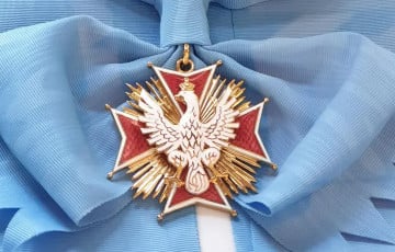 Пять последствий отзыва президентом Польши награды у президента Украины