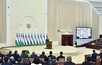 В Узбекистане проходят первые парламентские выборы после смерти Каримова