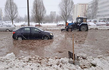 В Минске затопило улицы Якубовского и Одинцова