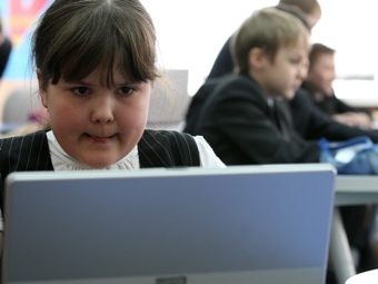 Орловским школьникам разрешили читать про мат в "Википедии"