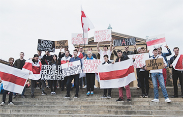 В Филадельфии прошел митинг солидарности с Беларусью