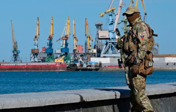 В оккупированном Бердянске обесточена ремонтная база московитов
