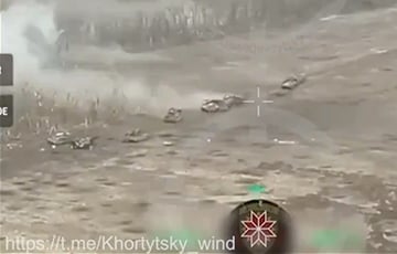 Московитские танки и бронетехника попала в засаду ВСУ
