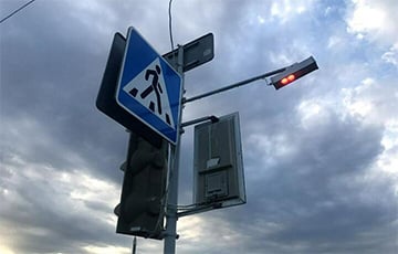 В Минске заработали первые светофоры с проекцией на дорогу