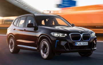 BMW и Mercedes бросают вызов Tesla