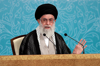 Хаменеи раскритиковал письмо республиканцев о ядерной программе Ирана