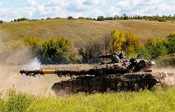 Один украинский танк уничтожил три московитских с расстояния 500 метров