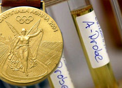 МОК лишил олимпийских медалей Ирину Ятченко и Ивана Тихона