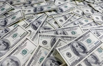 Доллар готовится к важной встрече