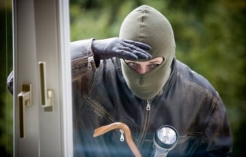 На даче под Речицей вор повторил сюжет из детской сказки