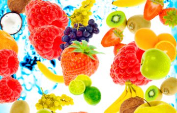 Диетолог: Избавиться от лишнего веса помогут фрукты