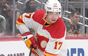 Шарангович повторил лучшее достижение Сергея Костицына в НХЛ